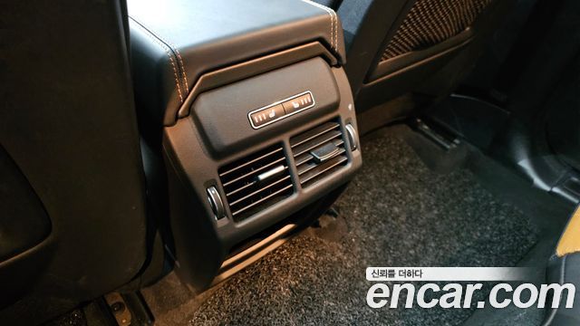 Land Rover Range Rover Evoque 2.0 TD4 HSE Dynamic 2018 — фото 17
