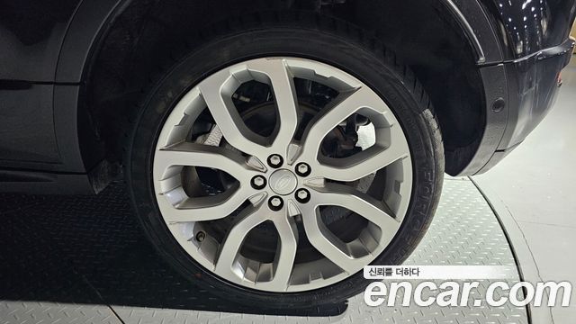 Land Rover Range Rover Evoque 2.0 TD4 HSE Dynamic 2018 — фото 21