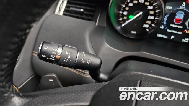 Land Rover Range Rover Evoque 2.0 TD4 HSE Dynamic 2018 — фото 34