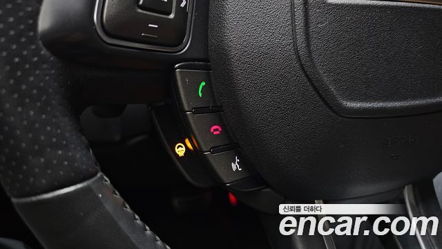 Land Rover Range Rover Evoque 2.0 TD4 HSE Dynamic 2018 — фото 36