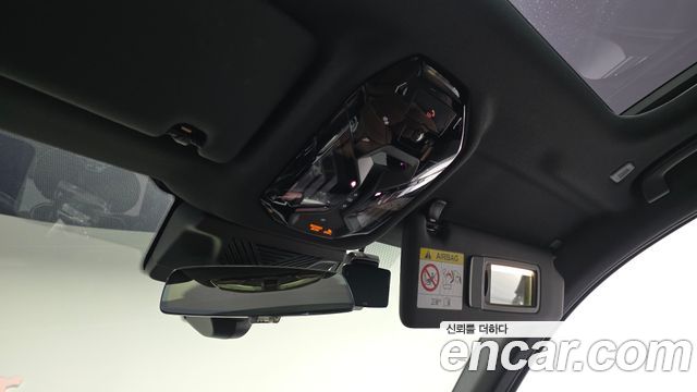 BMW 5 Series (G60) 550e xDrive M Sport Pro 2025 — фото 30