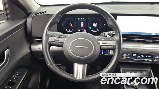 Hyundai Kona (SX2) Gasoline 2.0 2WD Premium 2023 — фото 13
