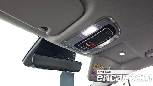 Hyundai Kona (SX2) Gasoline 2.0 2WD Premium 2023 — фото 17