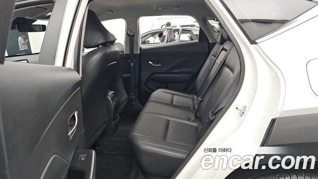 Hyundai Kona (SX2) Gasoline 2.0 2WD Premium 2023 — фото 26