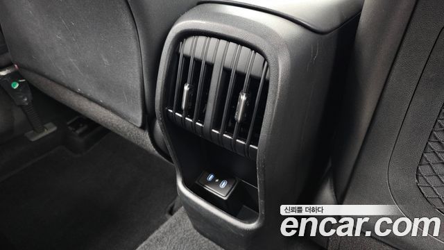 Hyundai Kona (SX2) Gasoline 2.0 2WD Premium 2023 — фото 31