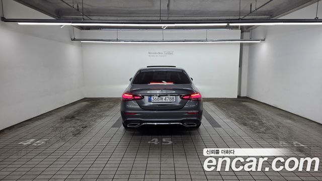 Mercedes-Benz E-Class (W213) E250 AMG Line 2023 — фото 4