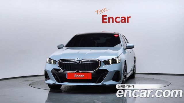 BMW 5 Series (G60) 530i xDrive M Sport 2025 — фото 3