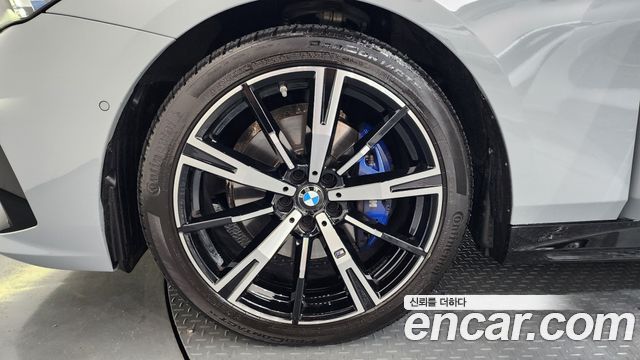 BMW 5 Series (G60) 530i xDrive M Sport 2025 — фото 5