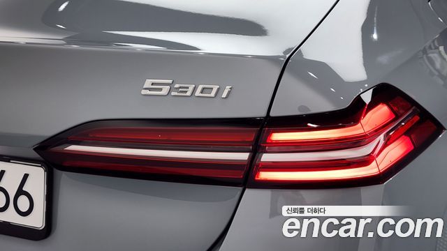 BMW 5 Series (G60) 530i xDrive M Sport 2025 — фото 29