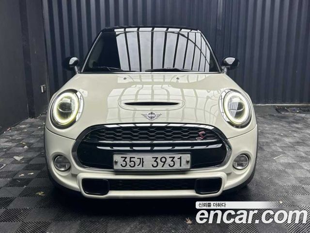 MINI Cooper S 5Door Standard 3rd