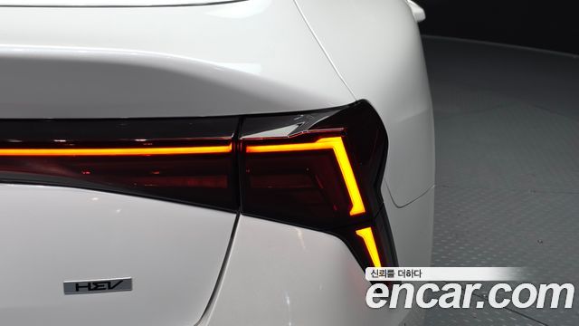 Kia K5 Hybrid (III) Signature 2026 — фото 23