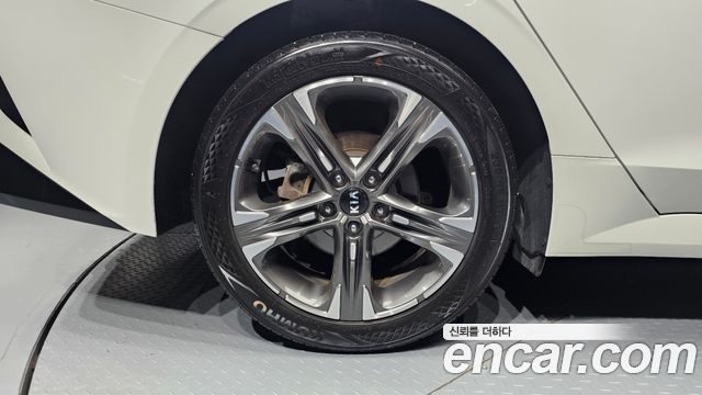 Kia K5 (III) 2.0 Noblesse 2021 — фото 5