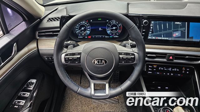 Kia K5 (III) 2.0 Noblesse 2021 — фото 13