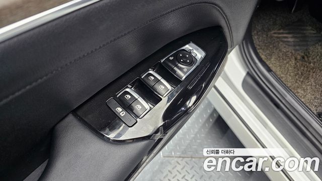 Kia K5 (III) 2.0 Noblesse 2021 — фото 17