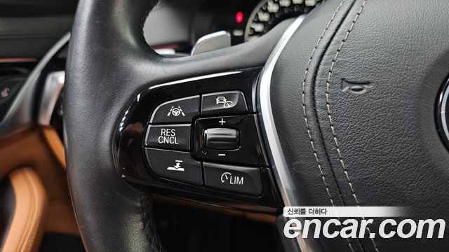 BMW 5 Series (G30) 520d Luxury Special Edition 2018 — фото 29