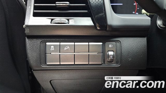KG Mobility (SsangYong) Rexton Sports Diesel 2.2 4WD Prestige Special 2020 — фото 18
