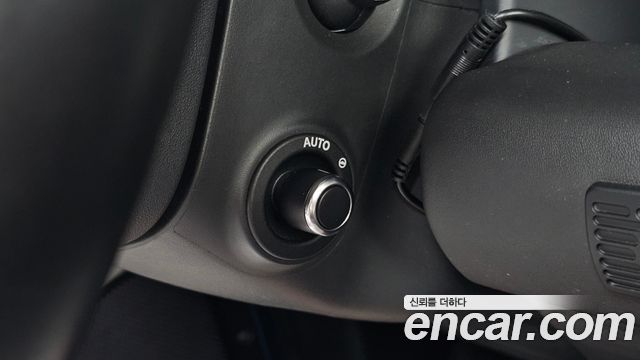 Land Rover Defender (L663) 110 D300 HSE 2022 — фото 28
