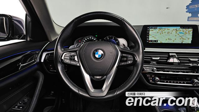 BMW 5 Series (G30) 520d Luxury Special Edition 2018 — фото 12