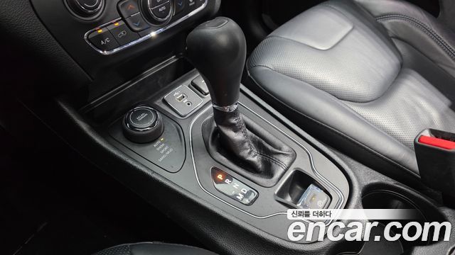 Jeep Cherokee (KL) 2.4 Longitude High AWD 2019 — фото 9
