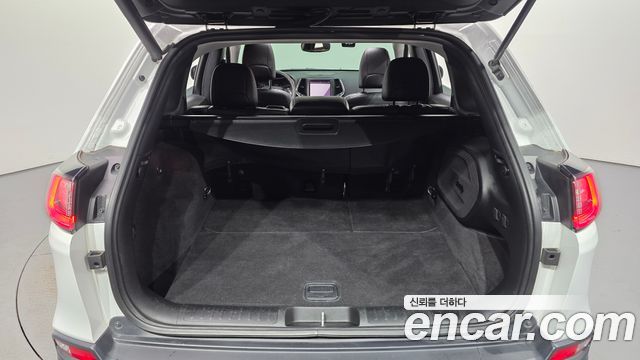 Jeep Cherokee (KL) 2.4 Longitude High AWD 2019 — фото 18