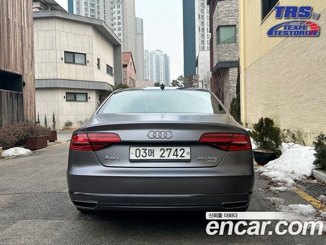 Audi A8 60 TDI Quattro LWB D4 2015 — фото 14