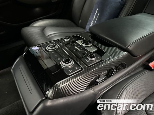 Audi A8 60 TDI Quattro LWB D4 2015 — фото 17