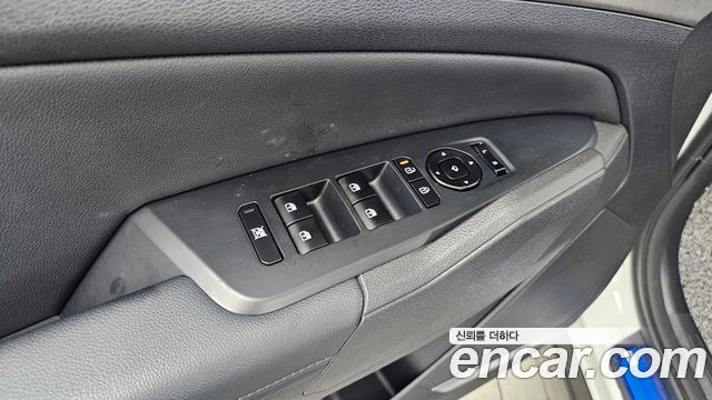 Kia Sportage (V) LPG 2.0 2WD Signature 2025 — фото 27