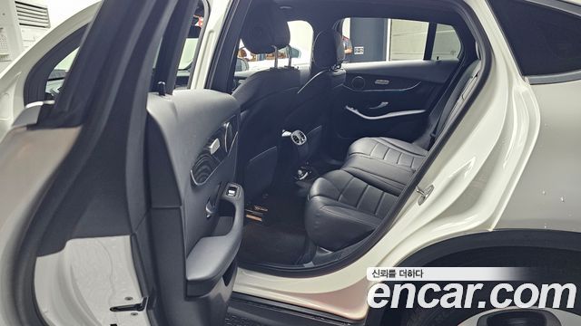 Mercedes-Benz GLC-Class (X253) GCL300 4MATIC Coupe 2019 — фото 11