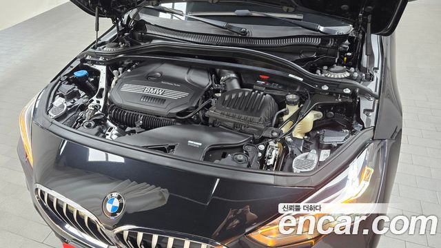 BMW 2 Series Gran Coupe (F44) 220i M Sports 2023 — фото 6