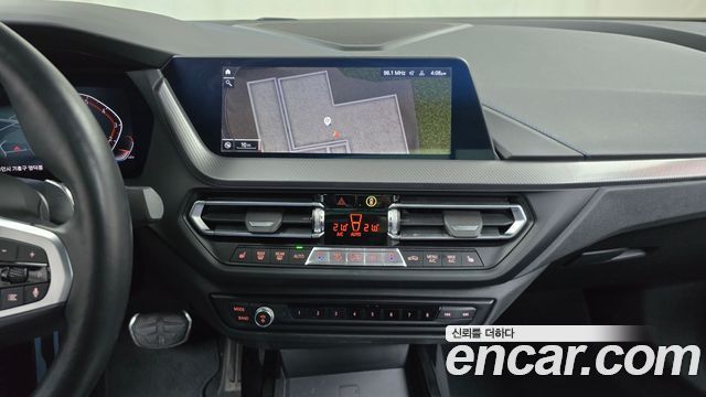 BMW 2 Series Gran Coupe (F44) 220i M Sports 2023 — фото 29