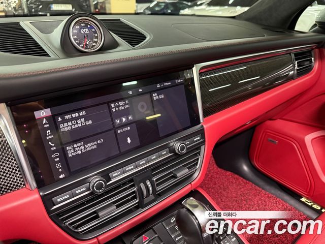 Porsche Macan 2.9 GTS 95B 2020 — фото 9