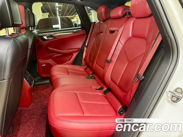 Porsche Macan 2.9 GTS 95B 2020 — фото 19