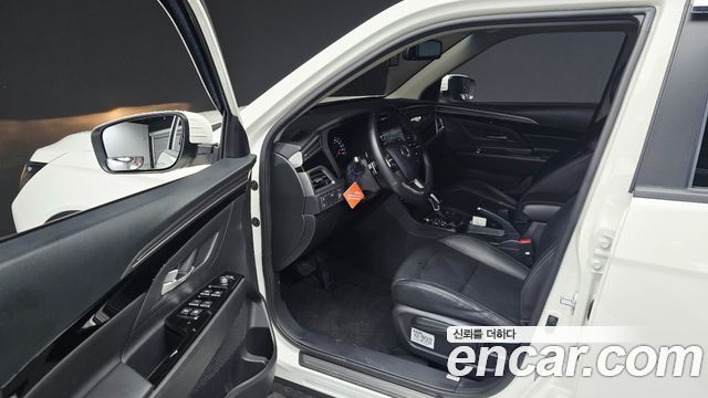 KG Mobility (SsangYong) Beautiful Korando Gasoline 1.5 2WD C5 Plus 2024 — фото 10