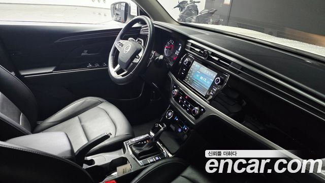 KG Mobility (SsangYong) Beautiful Korando Gasoline 1.5 2WD C5 Plus 2024 — фото 19