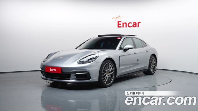 Porsche Panamera (971) 3.0 AWD 2018 — фото 1