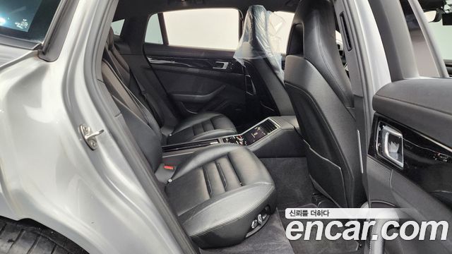Porsche Panamera (971) 3.0 AWD 2018 — фото 11