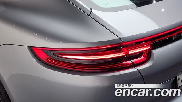 Porsche Panamera (971) 3.0 AWD 2018 — фото 23