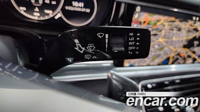 Porsche Panamera (971) 3.0 AWD 2018 — фото 29