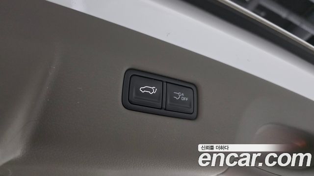 Kia Carnival (IV) Gasoline 9-Seater Hi Limousine Signature 2024 — фото 16