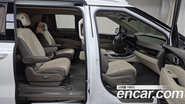 Kia Carnival (IV) Gasoline 9-Seater Hi Limousine Signature 2024 — фото 26
