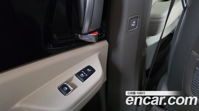 Kia Carnival (IV) Gasoline 9-Seater Hi Limousine Signature 2024 — фото 28