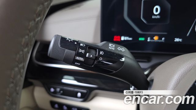 Kia Carnival (IV) Gasoline 9-Seater Hi Limousine Signature 2024 — фото 30
