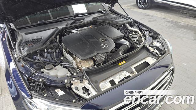 Mercedes-Benz E-Class (W214) E220d 4MATIC Exclusive 2024 — фото 6