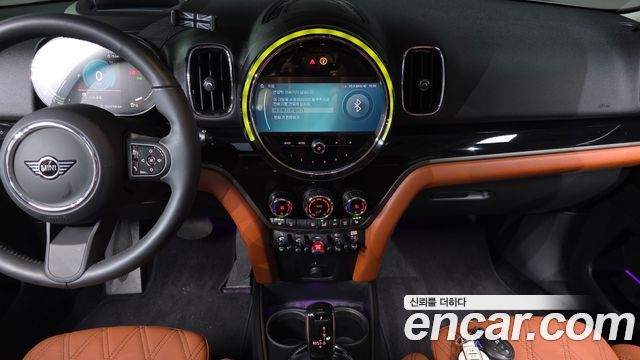 MINI Cooper Countryman Highland Edition 2nd 2024 — фото 17