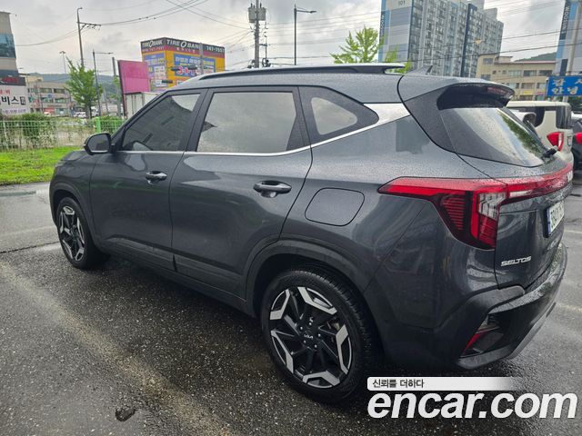 Kia Seltos Gasoline 1.6 Turbo 2WD Signature 2023 — фото 2