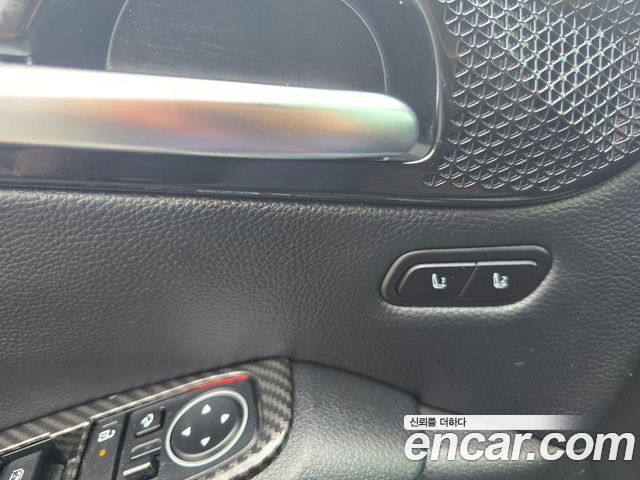 Kia Seltos Gasoline 1.6 Turbo 2WD Signature 2023 — фото 21