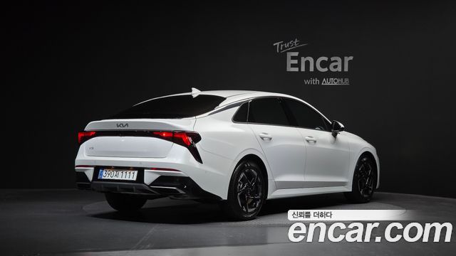 Kia K5 (III) 2.0 Noblesse 2025 — фото 2
