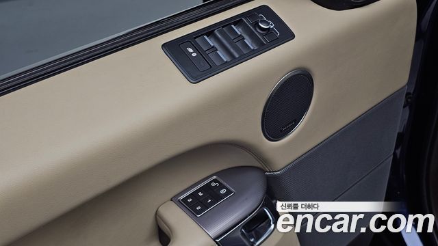 Land Rover Range Rover Sport (II) 3.0 SDV6 HSE 2016 — фото 20
