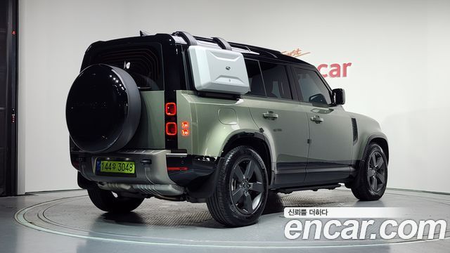 Land Rover Defender (L663) 110 D300 X-Dynamic HSE 2025 — фото 2