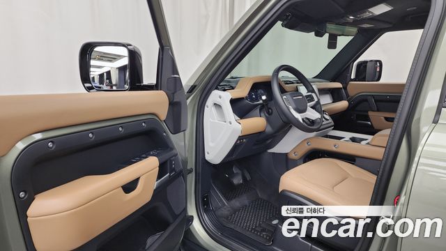Land Rover Defender (L663) 110 D300 X-Dynamic HSE 2025 — фото 10